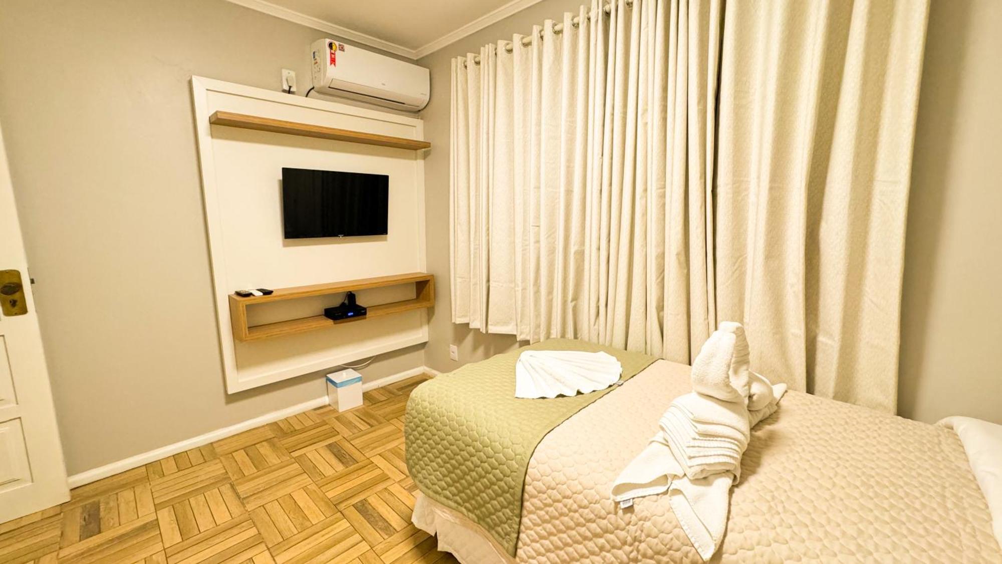 Fares Turis Hotel Uruguaiana Luaran gambar