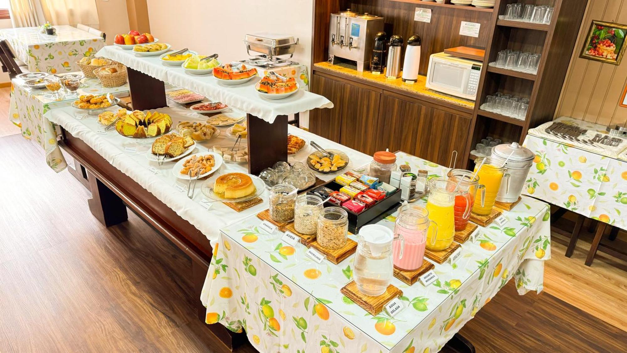 Fares Turis Hotel Uruguaiana Luaran gambar