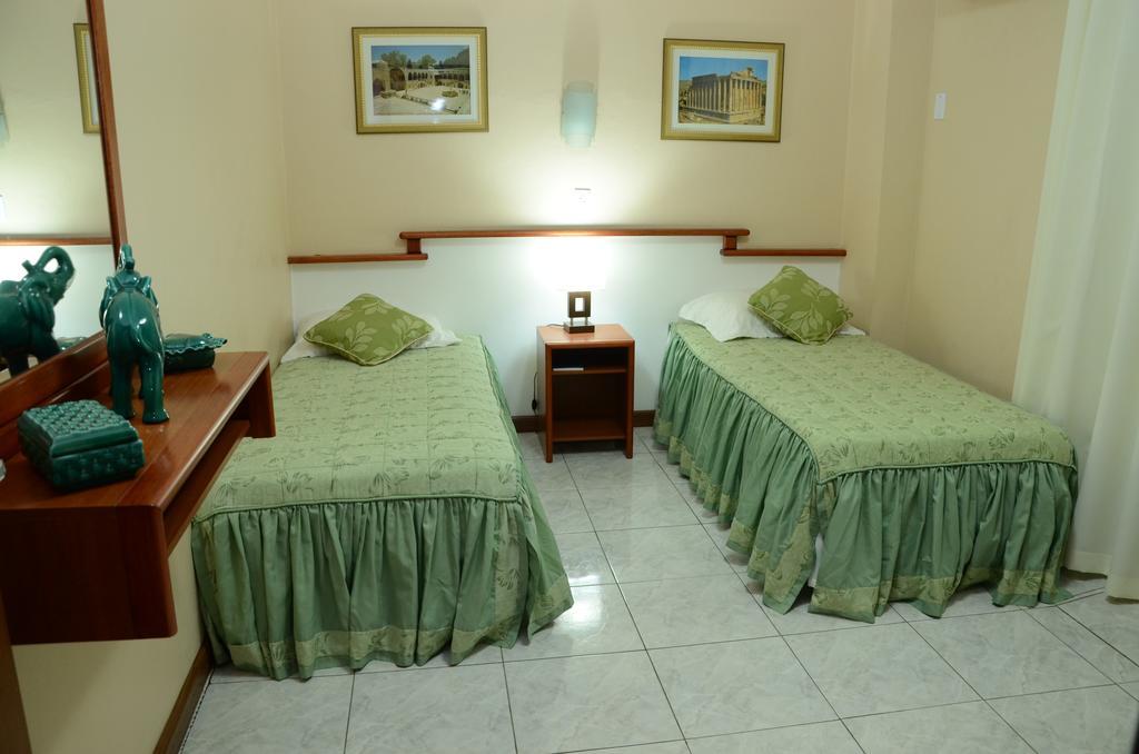 Fares Turis Hotel Uruguaiana Luaran gambar